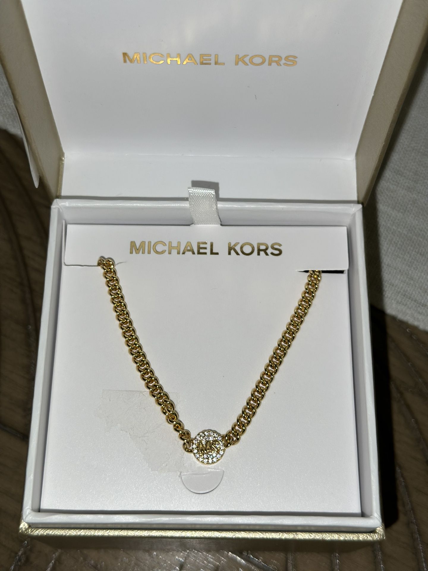 Michael Kors MK Gold Tone Necklace UPC 6750