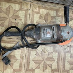 Black and Decker Heavy Duty 7”/9” Angle Grinder