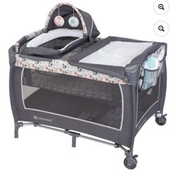 Baby Trend Lil Snooze Deluxe II Nursery Center Playard, Forest Party Grey