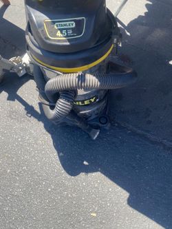 Vacuum stanley
