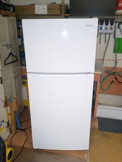 Refrigerator Frigidaire