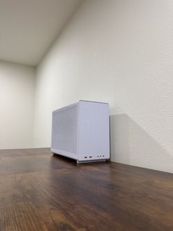 Custom ITX/SFF Gaming PC