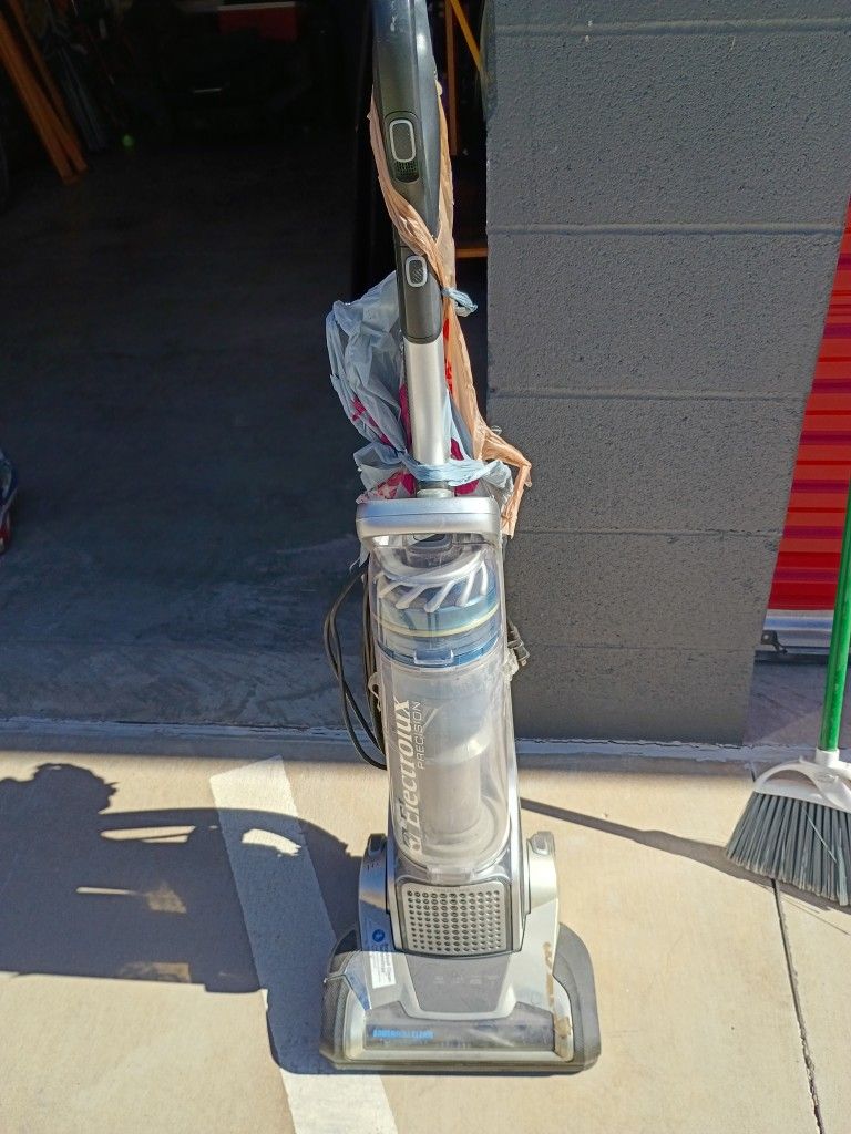 Vacuum For Sale $25