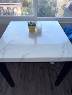 Dining Table White Marble Top Black Legs