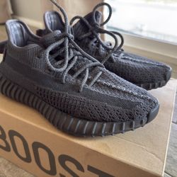 Adidas Yeezy Boost 350 V2 Black Non Reflective 