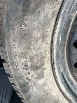 Michelin tire 🛞 245/65/R17