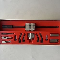 Snap On Puller Set with Small Slide Hammer
