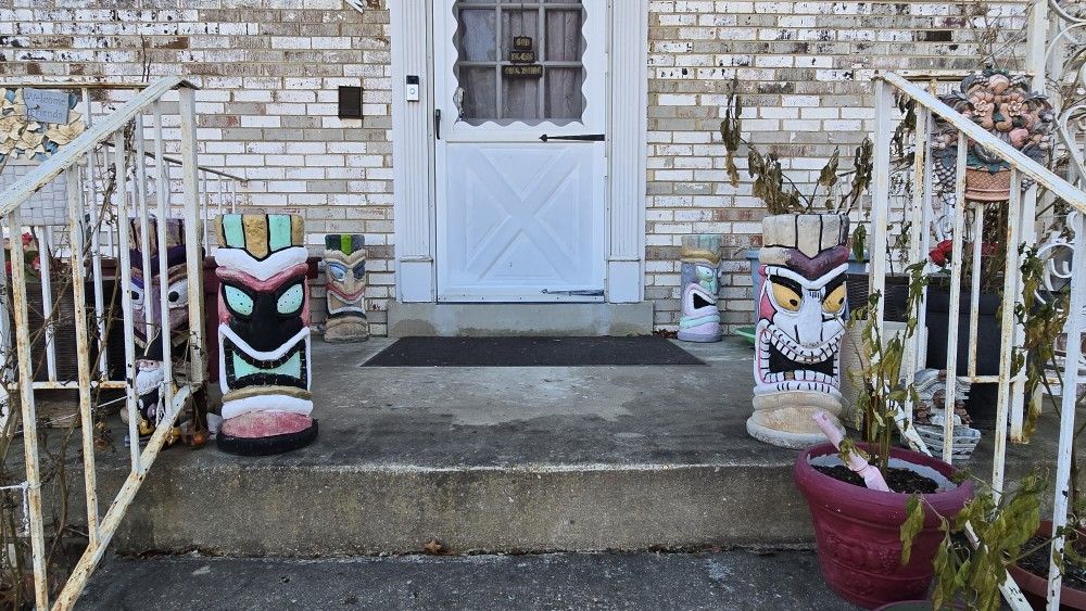 6 Concrete Tiki Statue