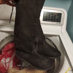 Girl Boots 