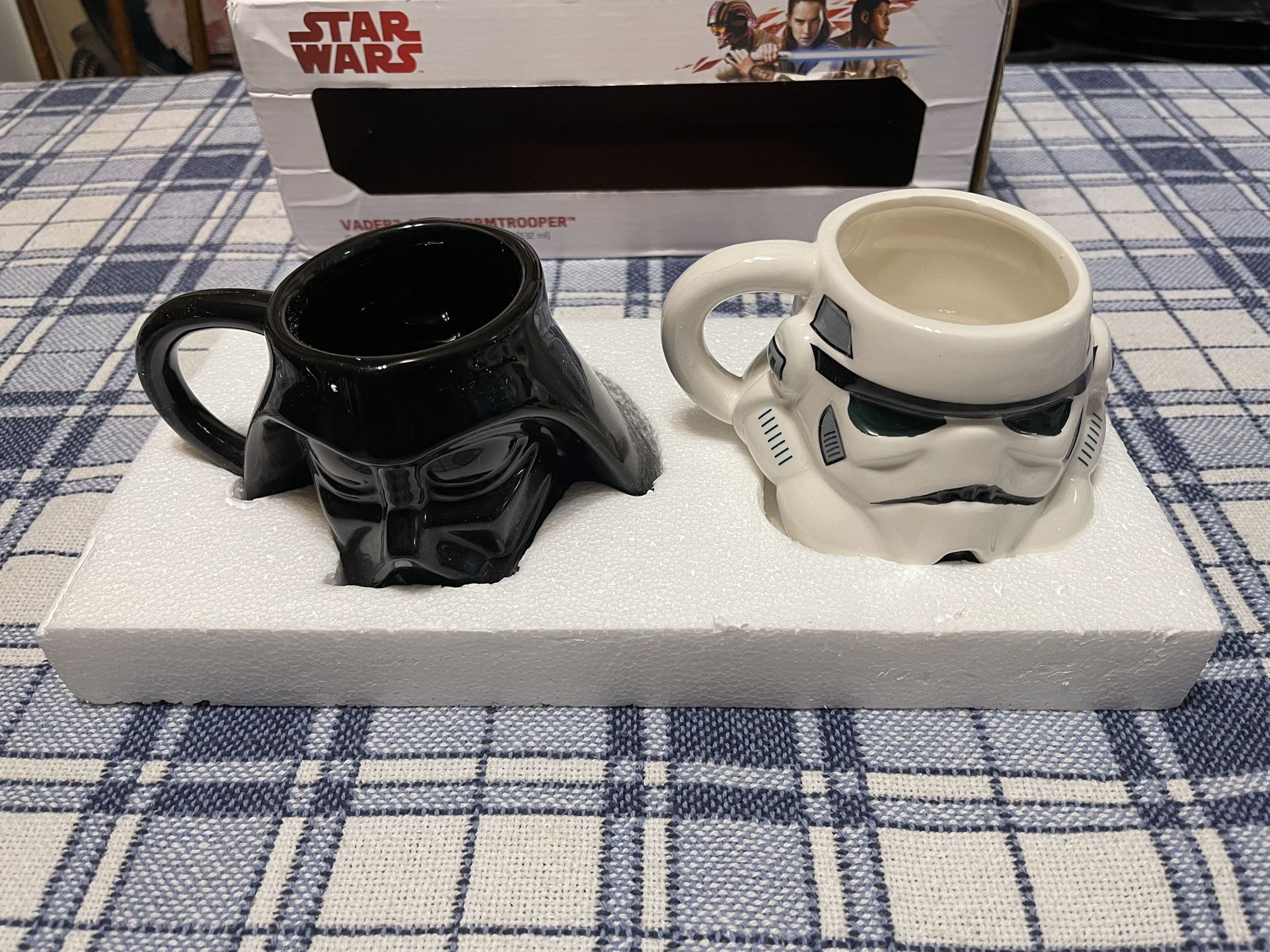 Star Wars Darth Vader & Stormtrooper ceramic mugs