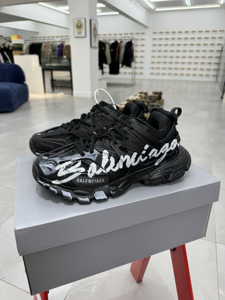 balenciaga track trainer  many colors available 