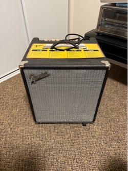 Fender Rumble 100 Bass Combo Amplifier