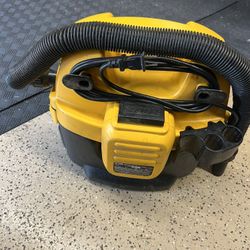 Dewalt Corded/cordless Vacuum 