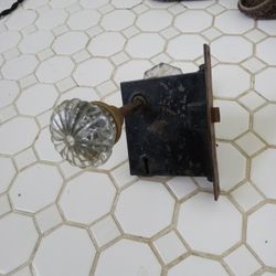 Antique Door Handle With Latch And Lock