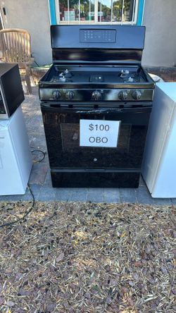 GE Gas Range And Stove