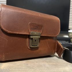 MegaGear Leather Camera Bag