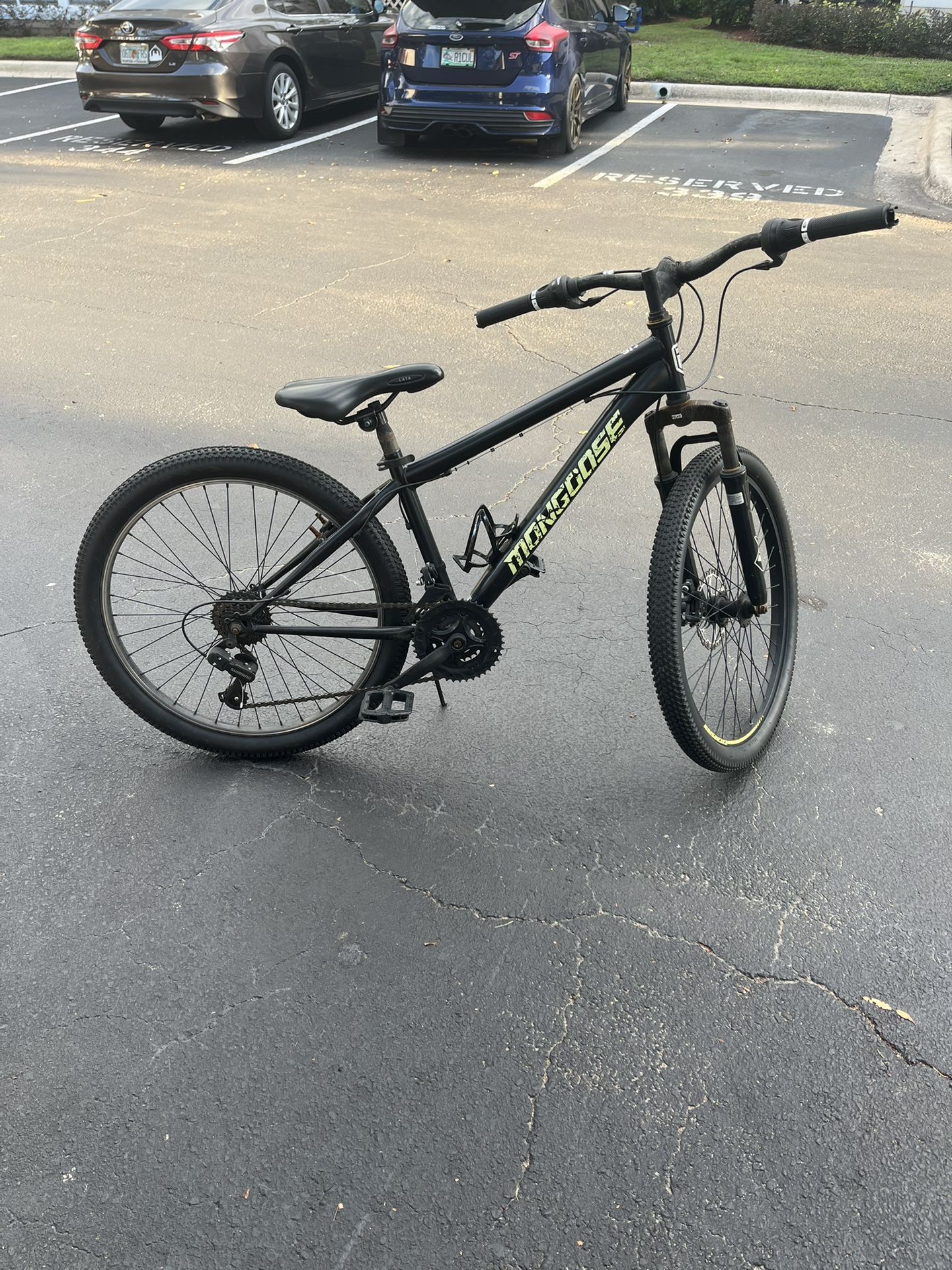 Mongoose Mountain Bike