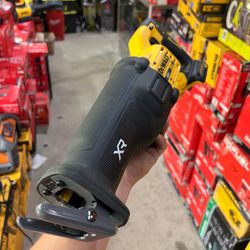 DEWALT 20V CORDLESS SAW ZALL XR BRUSHLESS $179