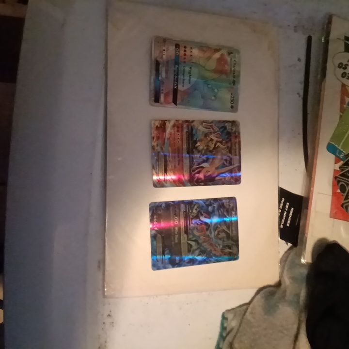 3 different Charizard