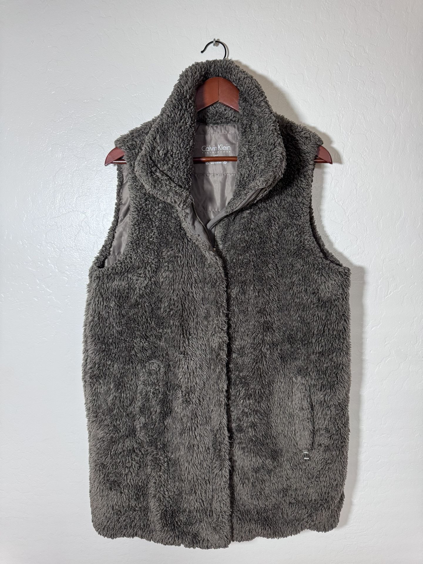 Calvin Klein Performance Vest Women Large “Sherpa Vest” Wind Breaker