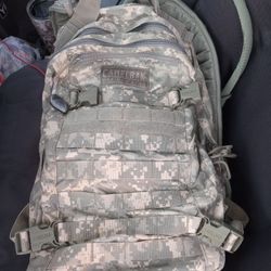 CamelBak H.A.W.G 