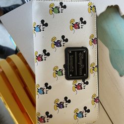 Disney Wallet
