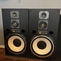 Fisher Vintage Speaker