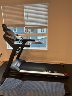 Sole F80 Folding Treadmill (2019)