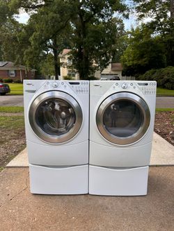 Whirlpool duet washer and dryer set on pedestals