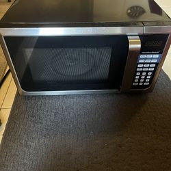 Hamilton Microwave 