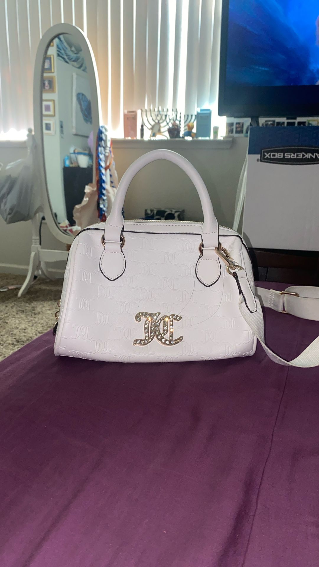 white juicy couture purse