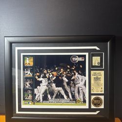 2005 CHICAGO WHITE SOX World Series Plaque With Base From World Series 220/2005