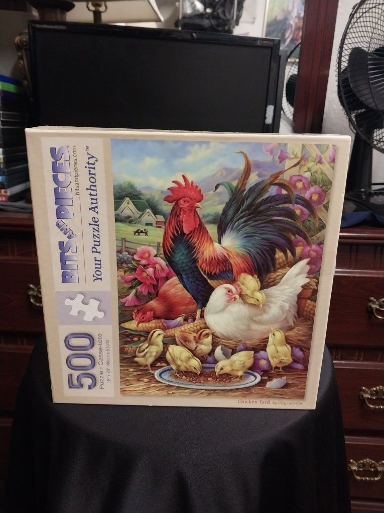 18 × 24 Chicken Yard 500 Piece Puzzle