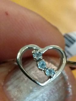 solid gold HEART RING SM SZ