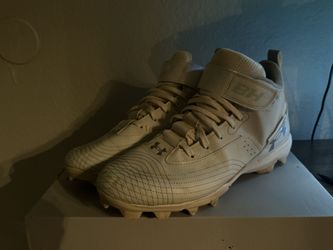 Under Armor Baseball Cleats