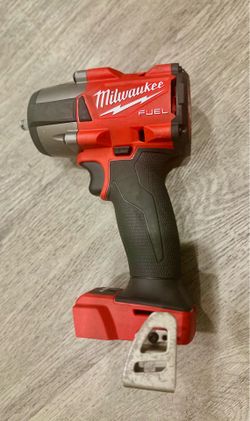 Milwaukee Fuel 3/8 mid torque impact wrench