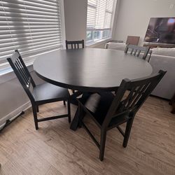 Round Dining Table + Chairs