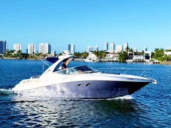 Yacht 35 feet