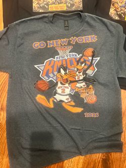 New York Knicks Vintage Cartoon Tee Shirt