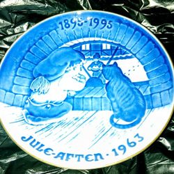 Bing & Grøndahl "The Christmas Elf" Centennial Collection Plate