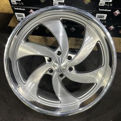 22 INCH RIMS STAGGER. 6 lugs. Or 5 Lugs In Stock
