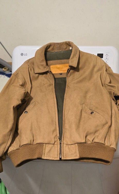 Vintage timberland leather bomber jacket size M - Read full description