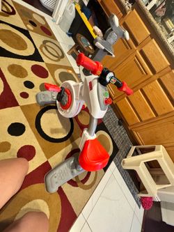 Fisher Kids' spinning bikes