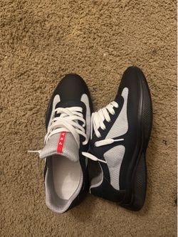 prada cups size 11