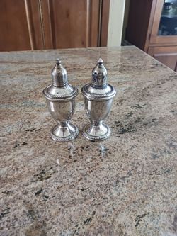 Vintage sterling salt & pepper shakers