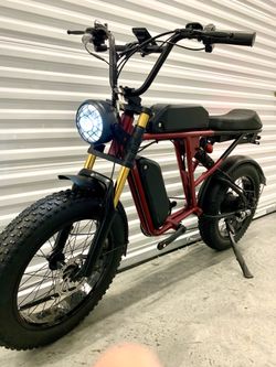New - 70’s Style Electric Bench Seat Cruiser Style E-Bike, 750/1000W/26ah/Dual Twin Battery/33mph