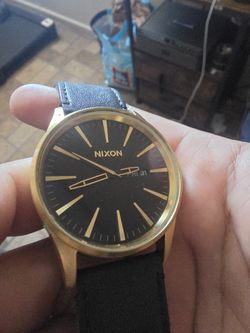 Nixon Sentry Just Needs Battery Mint Condition Cash Only
