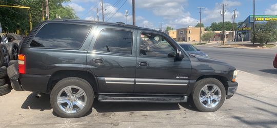 2003 chevy tahoe