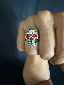 Halloween Silver-Tone Skull Ring with Red Rhinestone Eyes Sz 10