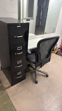 FREE!!! Desk, chair and file cabinet